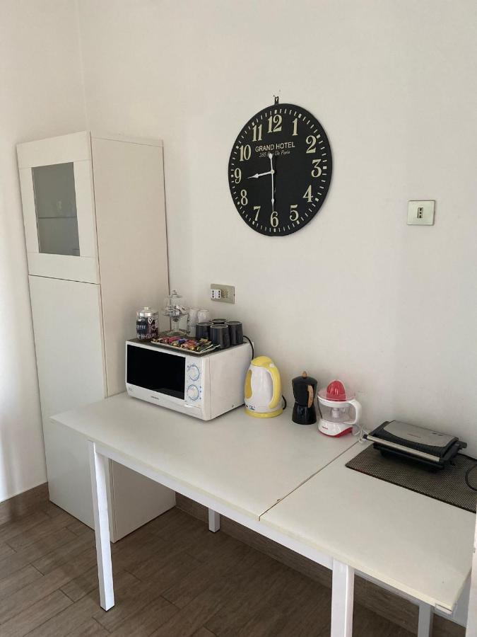 Eur Centro Lux Apartment Con Camino Rom Exterior foto