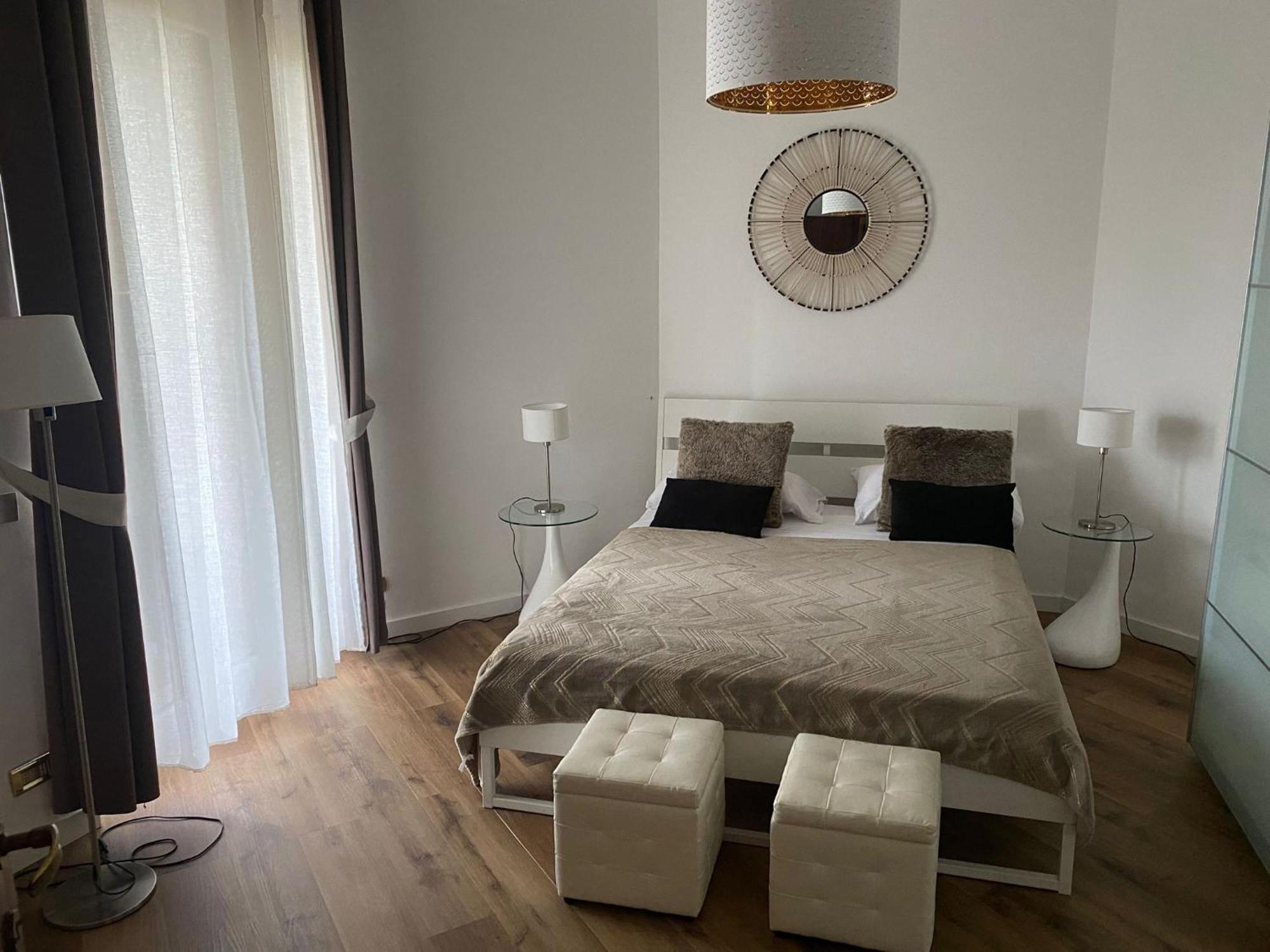 Eur Centro Lux Apartment Con Camino Rom Exterior foto