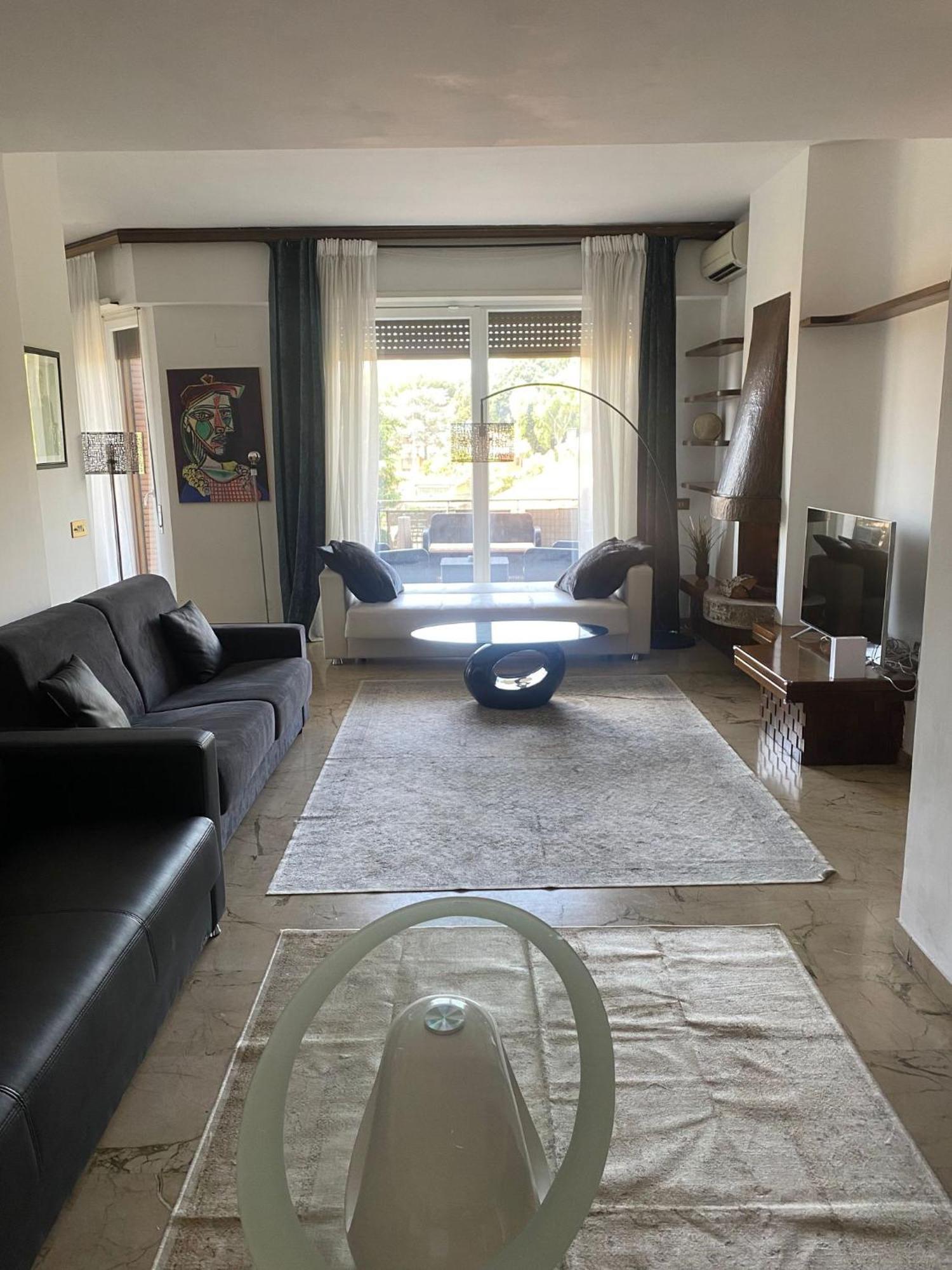 Eur Centro Lux Apartment Con Camino Rom Exterior foto